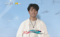 竹內(nèi)亮現(xiàn)身第30屆大學(xué)生電影節(jié)“青春之夜”紅毯