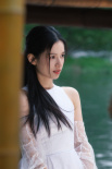 張婧儀新劇《惜花芷》官宣 湖畔呢喃芭莎大片曝光