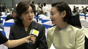 电影频道记者采访刘晓庆、惠英红