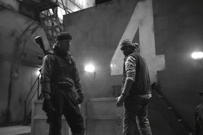 《敢死队4》曝片场照 杰森·斯坦森和托尼·贾联手