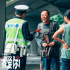 电影《我爱你！》曝片段 惠英红遇倪大红甜蜜升温