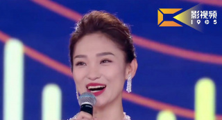 “灣區(qū)升明月”2023大灣區(qū)電影音樂晚會主持人藍羽精彩瞬間