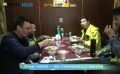 “尋蹤雪豹”攝像組出鏡吃早飯