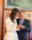 楊紫瓊婚后曬浪漫親密照放閃 甜蜜高喊：我們結(jié)婚了！