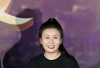 动画电影《奇迹少女》8月16日在北京举行亚洲唯一首映礼， 电影制片人尚琳琳，以及为《奇迹少女》中女主角马丽娜、男主角黑猫罗尔配音的配音演员贾晨露、周子瑜出席活动，并与观众分享了影片创作的感悟。