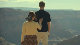 《荒野》曝先导预告 珍娜·科尔曼愤怒复仇奥利弗·杰森-科恩