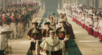 电影《拿破仑》发布皇帝登基视频 11月22日上映