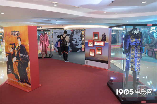 纪念梅艳芳逝世20周年展览开幕 用科技再续传奇