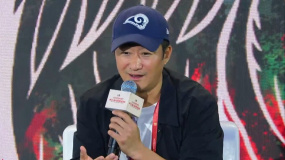 金鸡演员论坛：吴京回忆刚入行被老师要求体验剧组各项工作