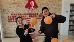 石宏林、董俊芳