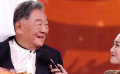 82歲導(dǎo)演翟俊杰獲金雞獎終身成就獎 含淚講述“三封電報”的盡孝故事
