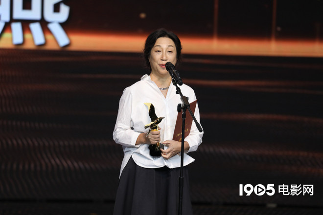 《雪豹和她的朋友们》等获华语纪录电影大会荣誉