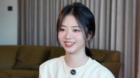 《再見，李可樂》主演譚松韻做客《演員說》 面對(duì)內(nèi)耗就順其自然