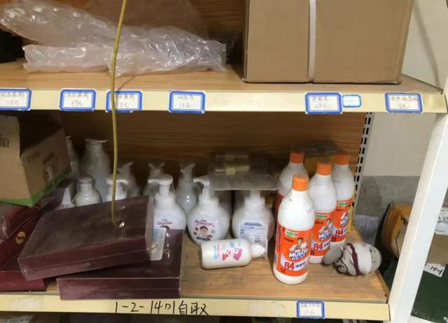 一间京城快递驿站的生意与江湖