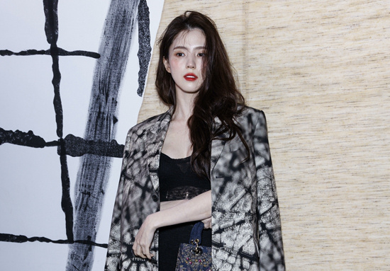 韩素希瘦身秘诀公开!超严苛饮食控制 每口嚼50下