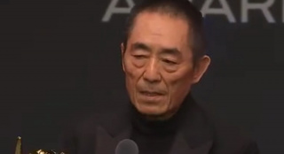 張藝謀獲亞洲電影大獎(jiǎng)終身成就獎(jiǎng) “把我們亞洲故事講給全世界聽”