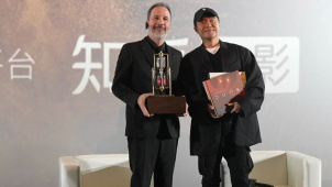 《沙丘2》发布新特辑，回顾了丹尼斯·维伦纽瓦导演中国行众多亮点瞬间