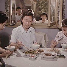 她從霧中來