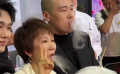 张踩铃杨九郎制作棉花糖，喜剧人见面好开心