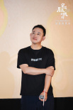 《穿过月亮的旅行》路演 张子枫“哥哥”彭昱畅现身