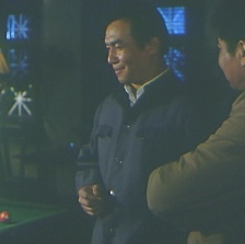 十字架下的魔影