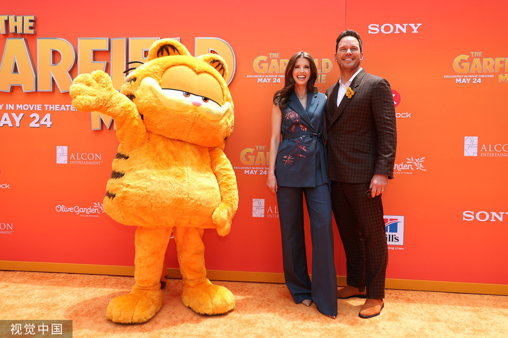 电影《加菲猫》全球首映 爱妻施瓦辛格助阵星爵