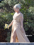 参加妹妹婚礼小腹凸起被疑怀孕 LadyGaGa这样说