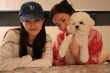 美女贴贴！裴秀智宋慧乔因戏结缘 合照狂撸姐姐爱犬