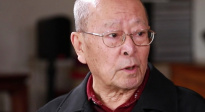著名表演艺术家、周总理扮演者王铁成在北京逝世，享年88岁