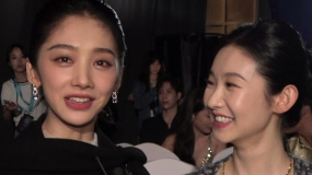 王影璐 張藝凡好友相見笑語不停