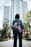 黑發(fā)夾克復(fù)仇套裝！《左輪手槍》曝全度妍單人劇照
