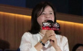 张钧甯母亲现身《默杀》首映：“以女儿为荣 以女儿为傲”