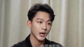 張晚意：歲數(shù)大了很容易吃胖，現(xiàn)在對(duì)自己的身材要求更嚴(yán)格