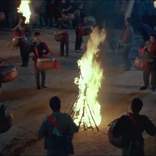 走出地平線