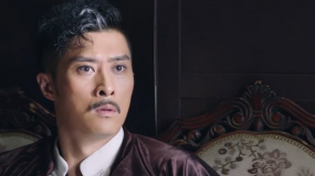 何老板找到张团长，决定要复仇