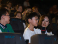 《流浪地球2》3D首映禮 郭帆妻兒亮相打call第三部