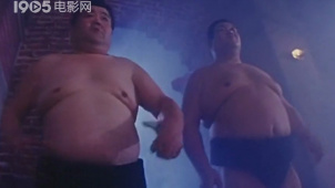 四两拨千斤！李连杰巧打重量级相扑手