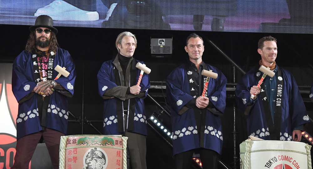 卷福海王亮相2024东京漫展 二代GGAD同台重逢！