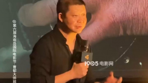 摄影指导曹郁回忆《八佰》王千源张译姜武帮忙和群演说戏示范