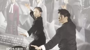 北京什刹海体校“师弟师妹”现场表演 甄子丹直呼后继有人