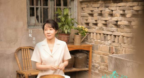 閆妮在《小巷人家》里的主控力絕了，群像戲簡直是她的統(tǒng)治區(qū)！