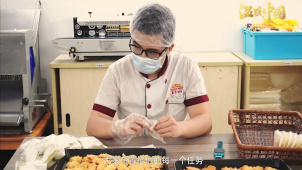 扶残助残·小麦成熟时