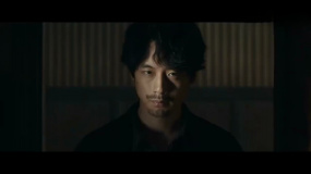 坂口健太郎、渡邊謙主演《棋盤上的向日葵》發(fā)布先導(dǎo)預(yù)告