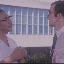 客從何來