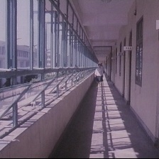 客從何來