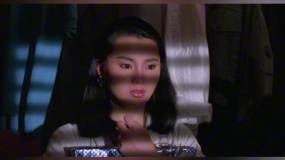 女孩想给男友惊喜 却意外发现男友的秘密