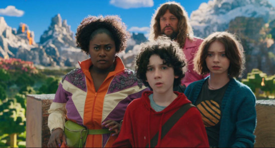 有点“方”！杰森·莫玛《我的世界大电影》定档4.4