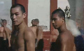 南嶺傳奇：功夫?qū)熢谟柧殘鰧Ρ姷茏佑栒]，強調(diào)勤練功的重要性