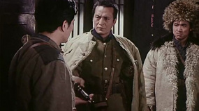 奸细：吴参谋引发争议，手表枪支背后真相