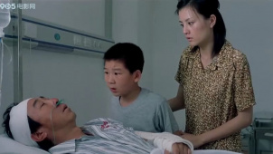 心急吃不了热豆腐：小郝的新生活 梦中呼喊爸爸